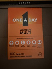 One-A-Day Women’s Complete Multivitamin 100 Tablets in Pack exp: 10-2027