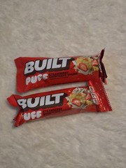 2 Built Strawberry Shortcake Chunk Protein Bars HTF, Exp 2/2/27