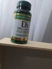 Nature’s Bounty Vitamin D3 72 Softgels Exp 03/28