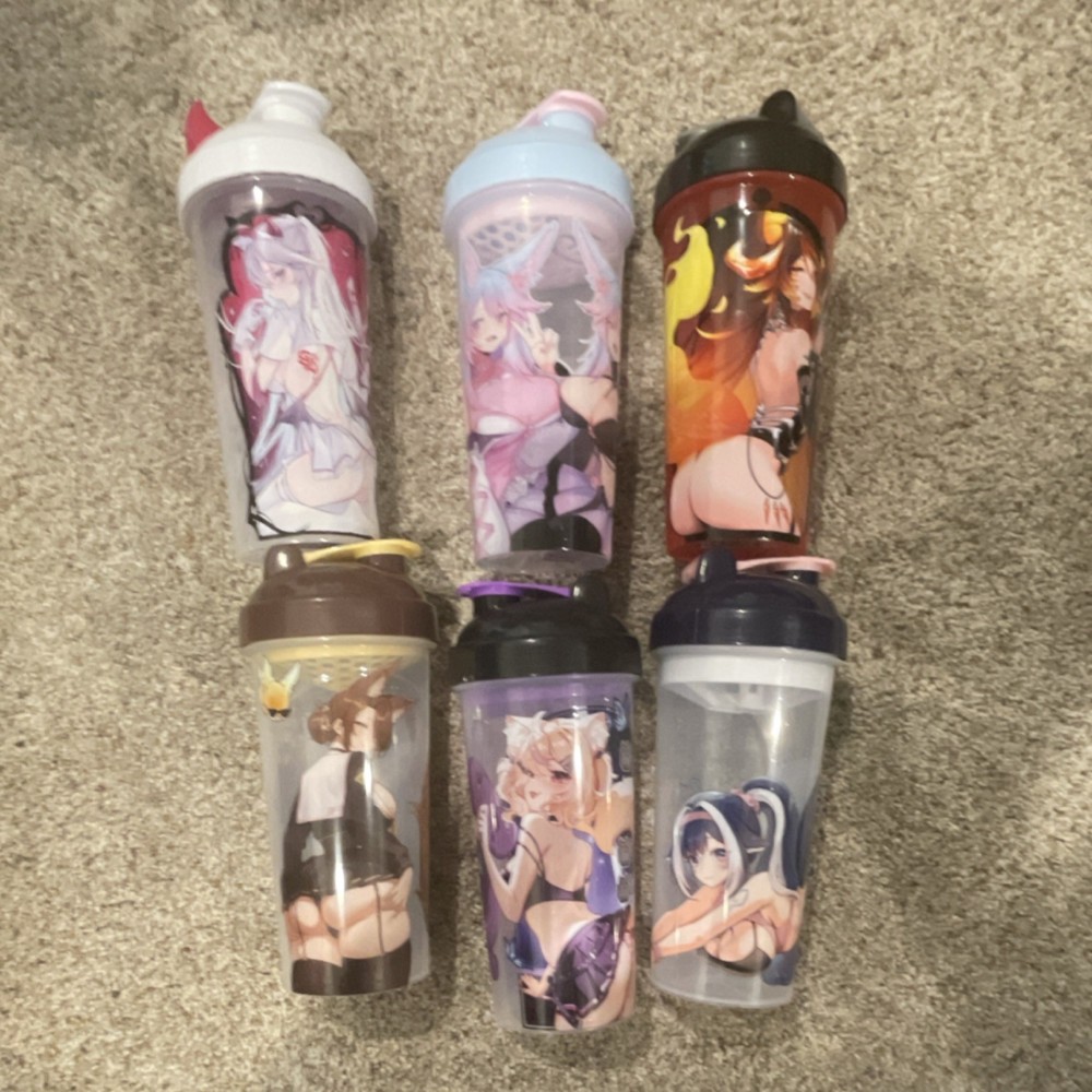 Lot of 6 Anime Girl Reusable Plastic Shaker Bottles 24 fl oz Screw-On Lid
