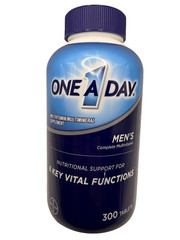 One A Day Men’s 300 Tablets Multivitamin Supports Daily Health & Energy