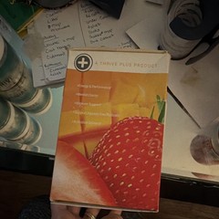 Thrive Activate Premium Powder Drink Mix Mango Strawberry, 30 Packets