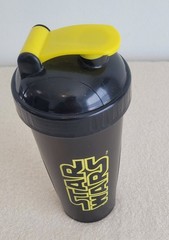 Star Wars Black and Yellow Plastic Shaker Bottle with Flip Lock Lid