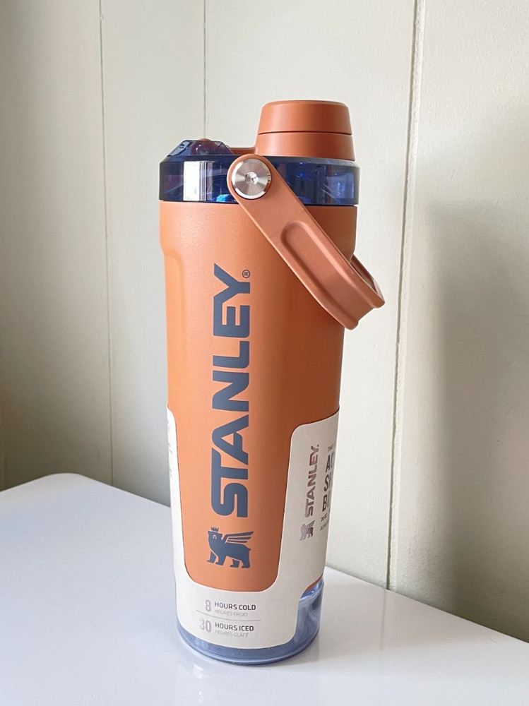 Toast Stanley 20 fl oz Stainless Steel Activate Shaker Bottle