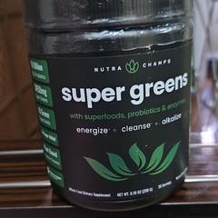NutraChamps Super Greens Powder Organic Vegan Probiotics Enzymes 9.1oz