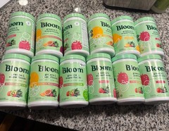 LOT OF 12 Bloom Nutrition Greens & Superfoods Powder – Free shipping – PLZ READ
