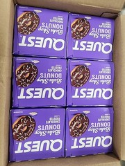 Quest Bake Shop, Chocolate Frosted Donuts, Protein Snack, 24 Count EXP 11/2026