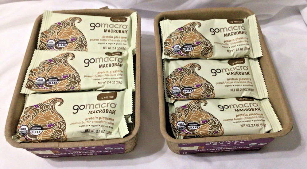 22 GoMacro Macrobar Peanut Butter Chocolate Chip Bars