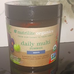 Nutrilite Organics Men’s Daily Multi Gummies Berry Citrus 120 USDA Organic
