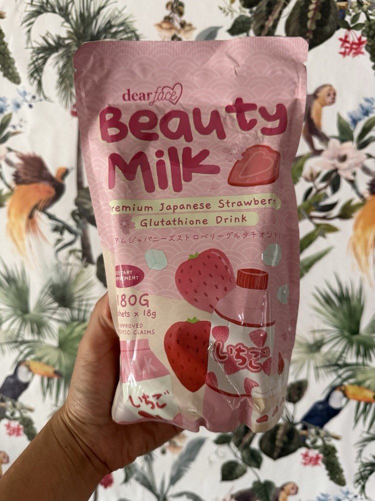 Dear Face Beauty Milk Japanese Collagen STRAWBERRY Drink, 10 Sachets X 18g