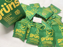 Gruns Adults Super Greens Gummies Multivitamin Superfood Gummy Bears 35Packs NEW