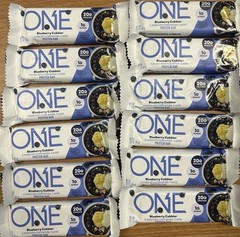 12-ONE Blueberry Cobbler Protein Bar, High Protein, Low Sugar,20g BB 07/2026